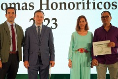 Diplomas-honorificos-COOOA-2023-87