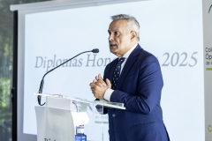Diplomas-Honorificos-2025-18