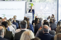 Diplomas-Honorificos-2025-22