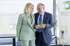 Diplomas-Honorificos-2025-25